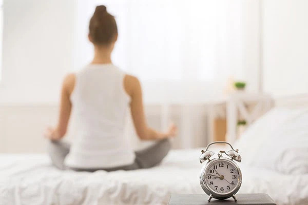 Ngồi thiền giờ nào tốt nhất? 3 thời điểm vàng trong ngày